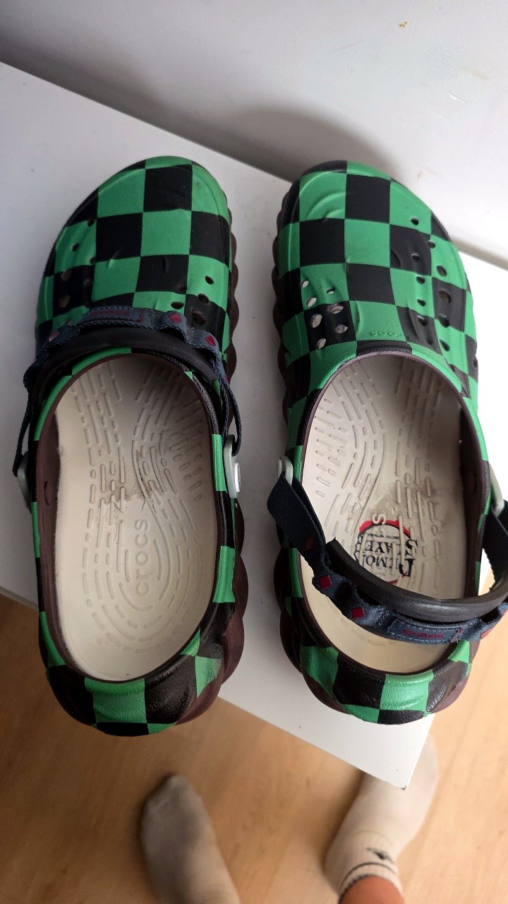 Crocs Echo Clog (Demon Slayer collaboration)